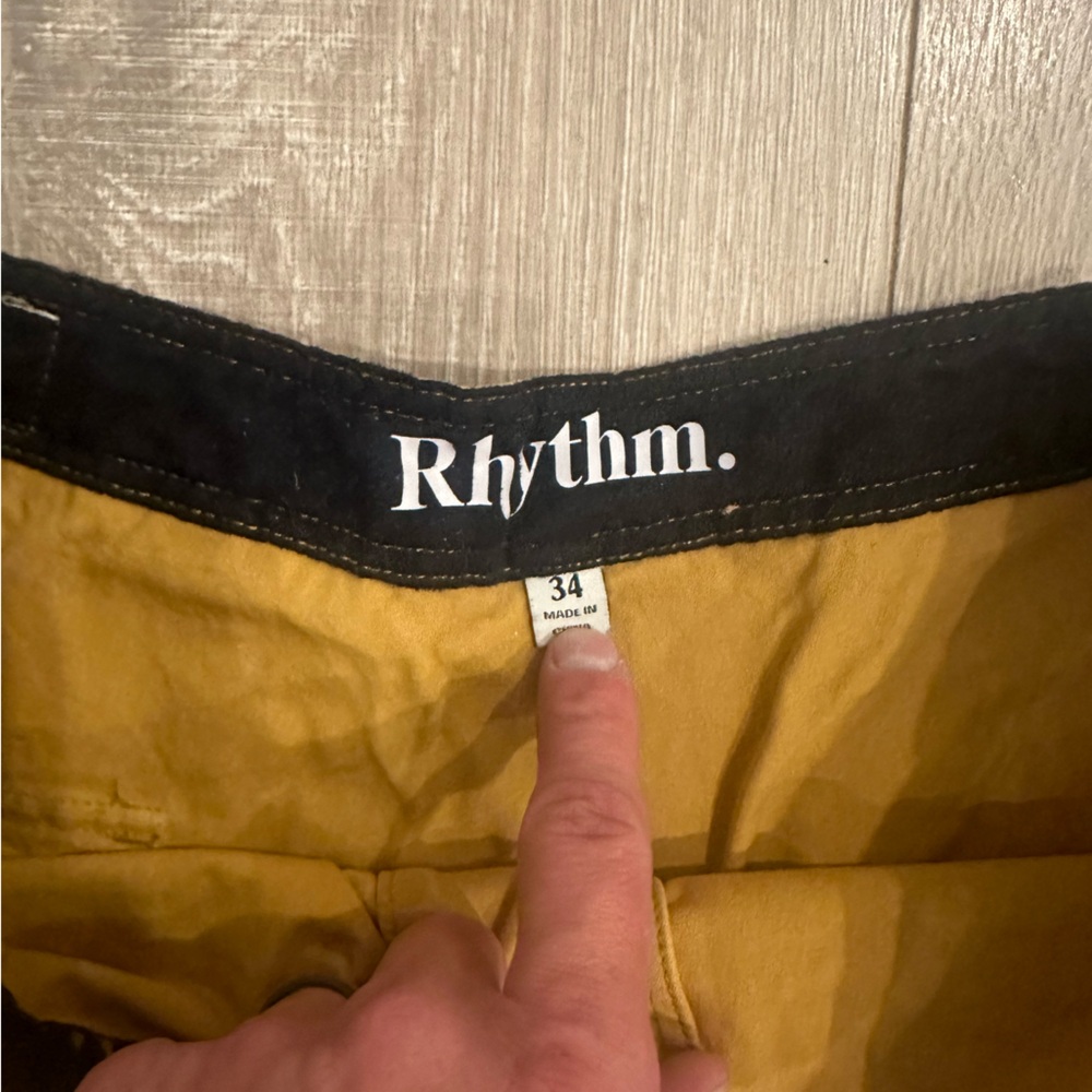 Rythm - Picture 2 of 3